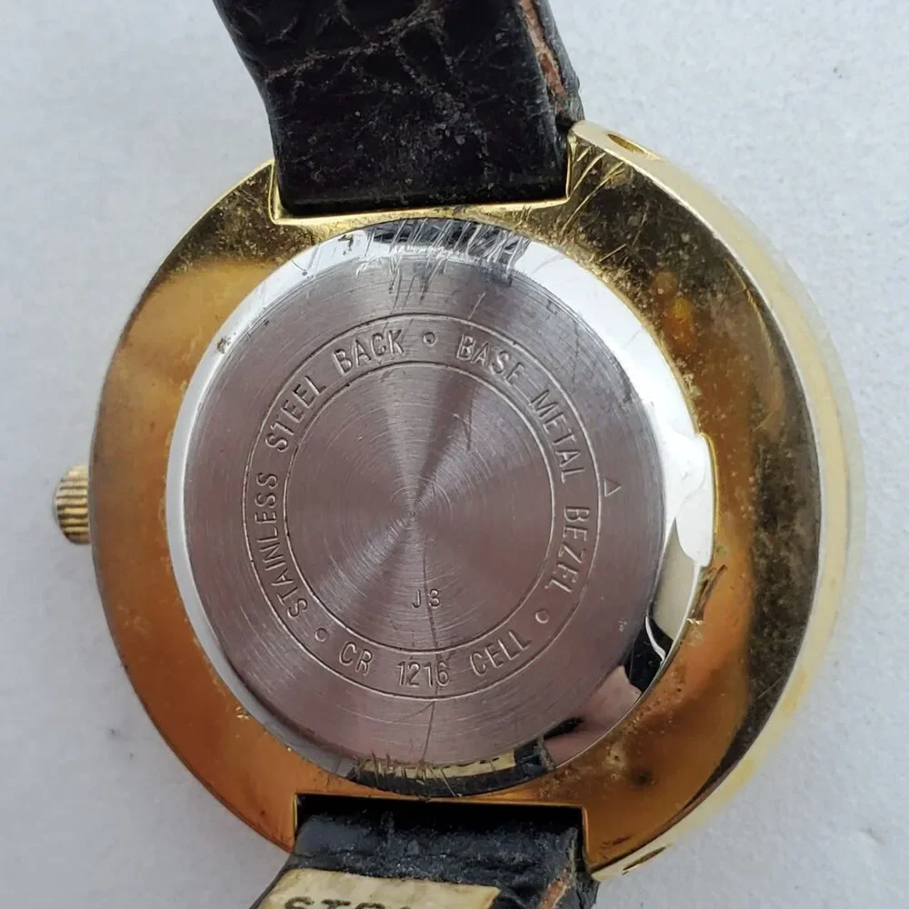Carriage Timex 27MM Women's Watch White‎ Dial Black Leather Bands New Battery